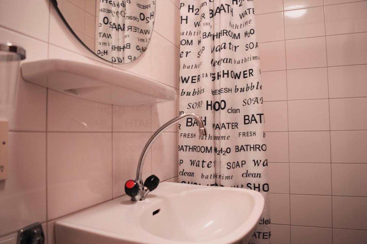 Hotel Restaurant Victoria Winschoten Eksteriør billede
