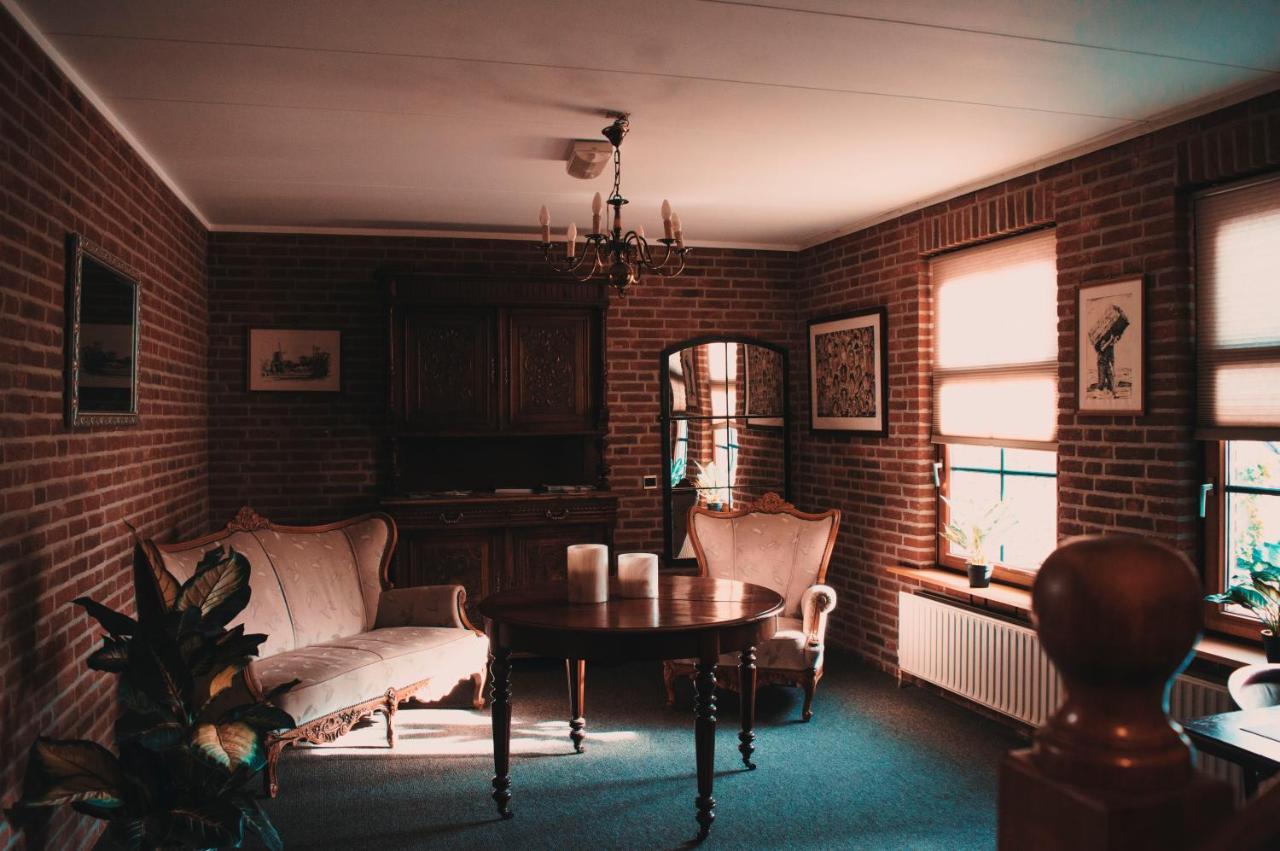 Hotel Restaurant Victoria Winschoten Eksteriør billede